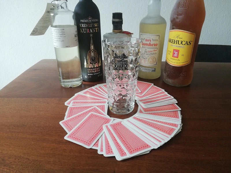 Fünf Flaschen Schnaps für Kings Cup